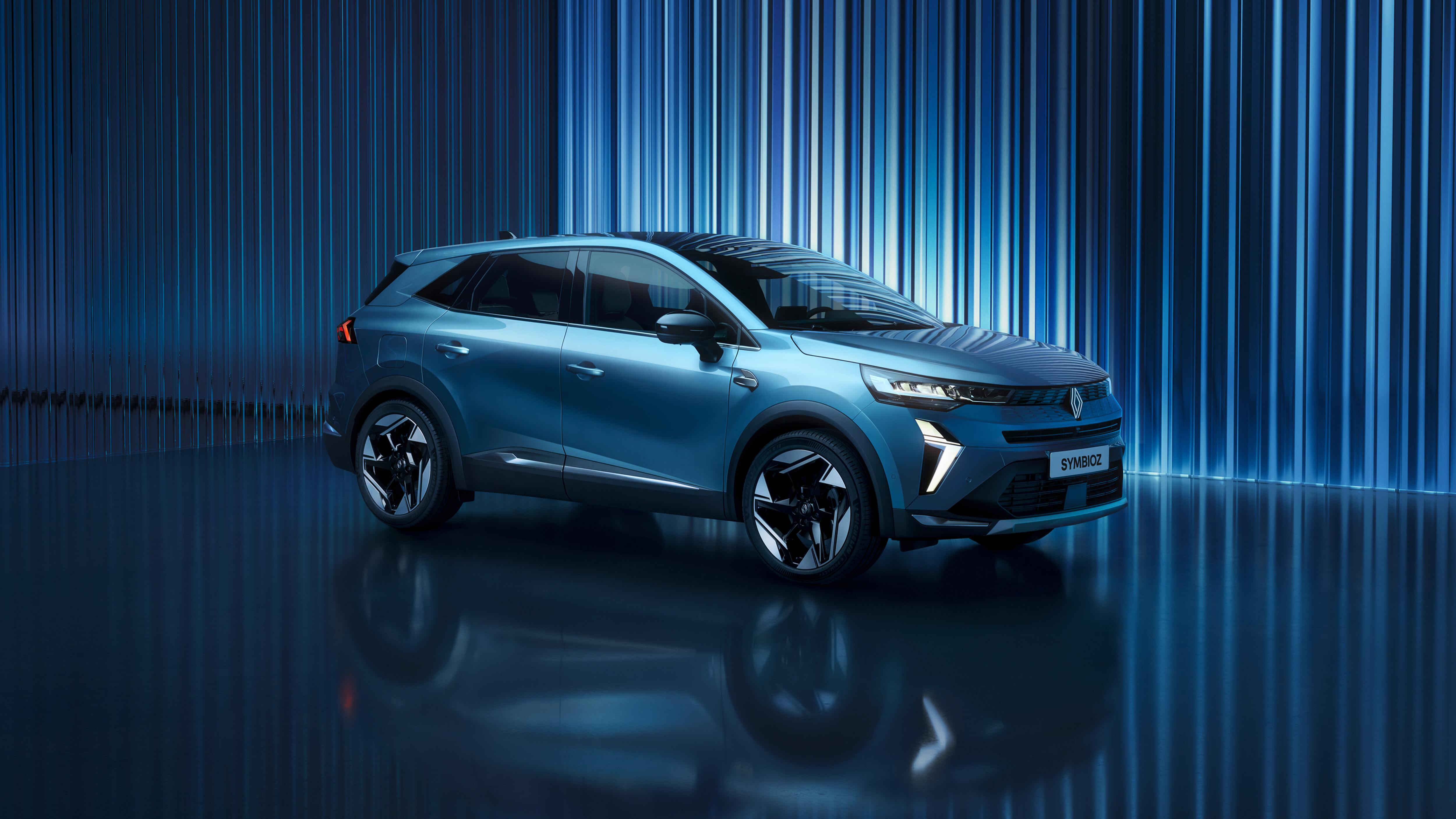 renault_symbioz_e-tech_full_hybrid_iconic_mercury_blue_1.jpg